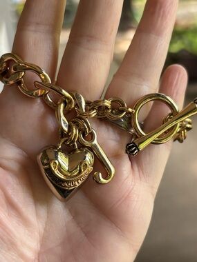 Juicy Couture Gold Tone Heart Toggle Bracelet NFS